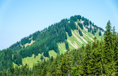 sutten山附近的景色