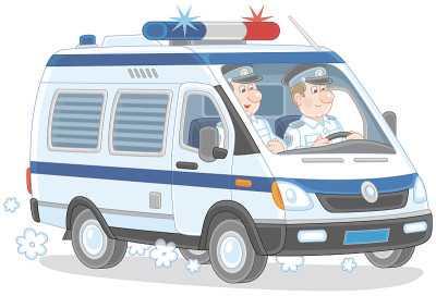 警车上有两个穿制服的警察