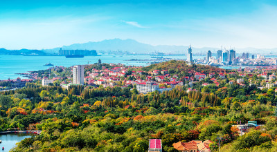 青岛沿海沿线建筑景观与自然景观
