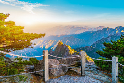黄山日落自然景观
