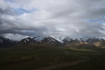 阿拉斯加德纳里公园的雪山景色