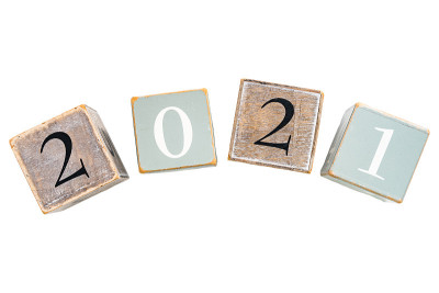木块立方体2021孤立在白色背景上