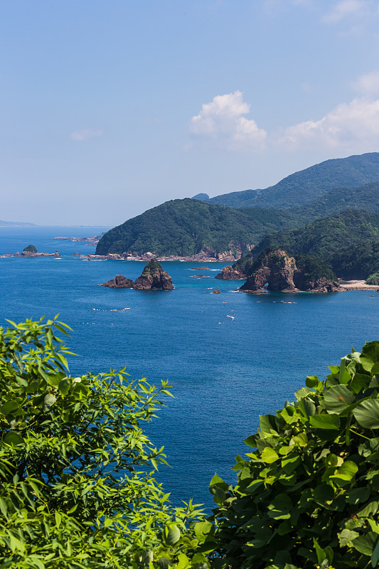 熊本天草的海景和海岸线。