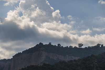 巴斯利卡塔山风景