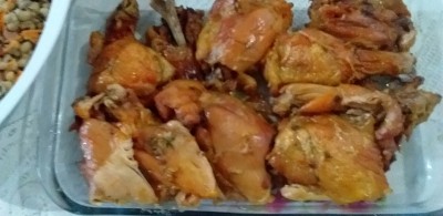 多汁的炸鸡