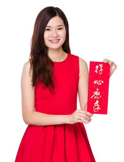 手持红旗的女子