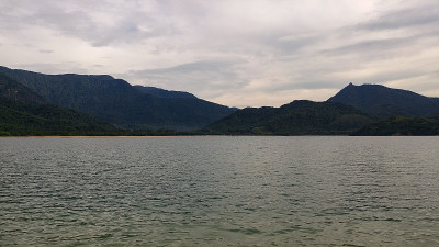 大海青山