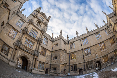 英国牛津大学的牛津大学图书馆