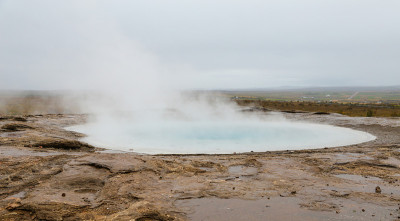 在冰岛Geysir