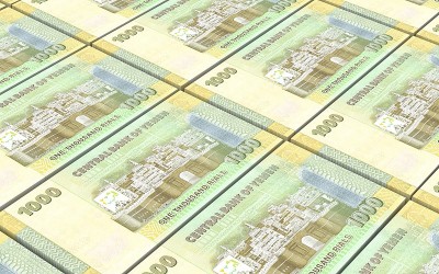 也门里亚尔的账单堆积如山。
