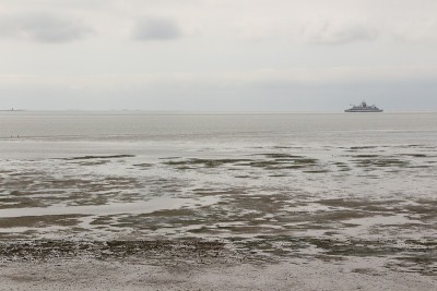 北海岛屿Föhr附近的瓦登海