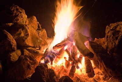 夜晚生火