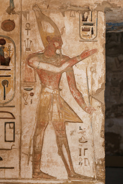 埃及象形文字在Medinet Habu神庙，卢克索，埃及