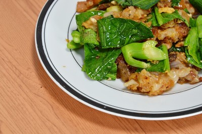 猪肉甘蓝炒面