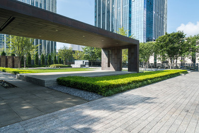中国山东省青岛金融街的办公楼