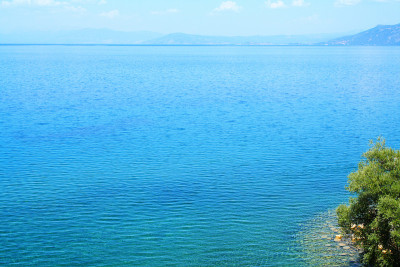 夏天的奥赫里德湖