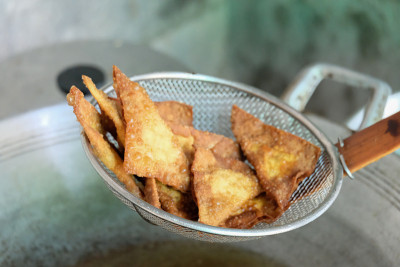 脆皮饺子