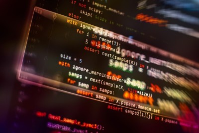 简单的网站HTML代码。Javascript前端web开发编程语言，用于网站编码。多媒体的使用背景