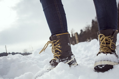 沉重的雪地靴