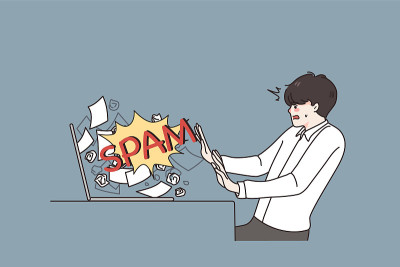 一个年轻人为电脑上的数字信息超载而苦恼