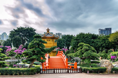 南莲花园。
