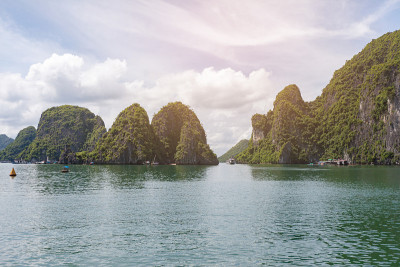 越南下龙湾的岛屿