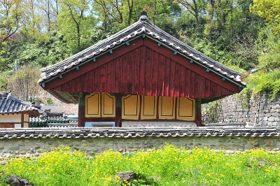 韩国传统佛教寺庙建筑