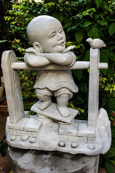 亚洲的大理石雕像