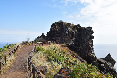 从马德拉的高山俯瞰大海