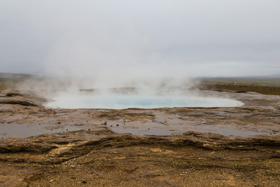 在冰岛Geysir