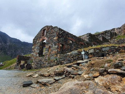 斯诺登峰