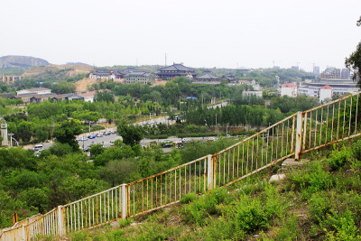 中国河北省唐山市的城市建设风景。