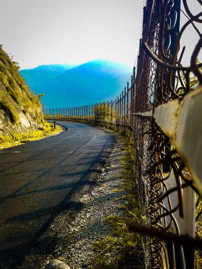 路和山