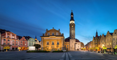Boleslawiec,波兰。市集广场及市政厅大楼