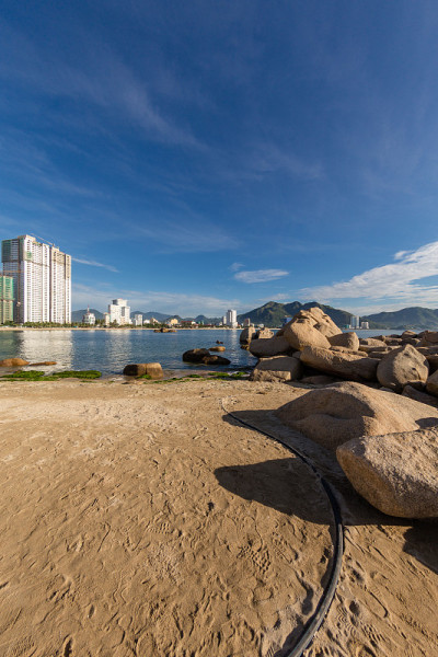 汉庄石花园是芽庄热门旅游景点。越南