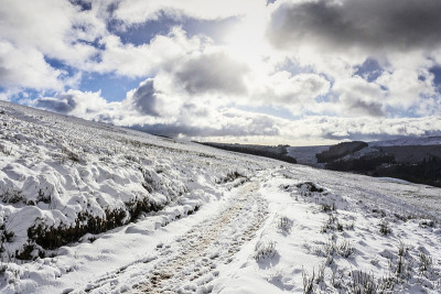 英国威尔士布雷肯灯塔冬季降雪