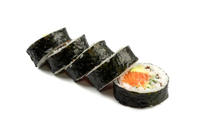 Futomaki费城寿司卷顶视图孤立