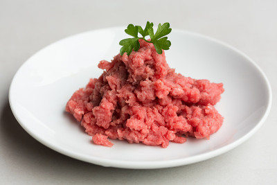 生牛肉做鞑靼
