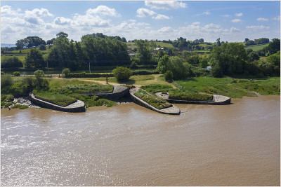 Purton船墓地
