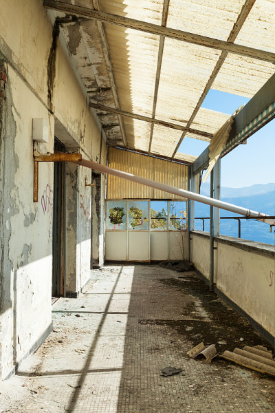 老房子,阳台
