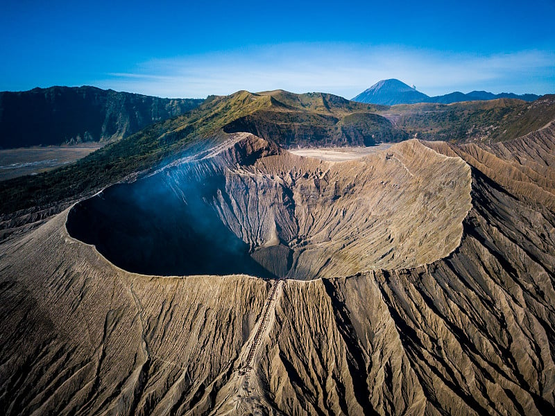 印度尼西亚东爪哇岛的布罗莫火山口