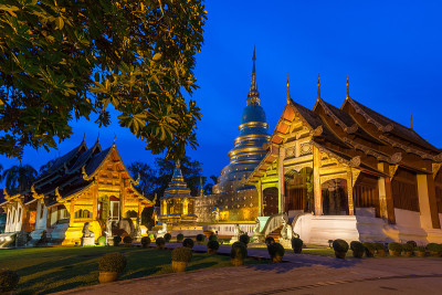 泰国清迈，辛格寺的黄昏景色