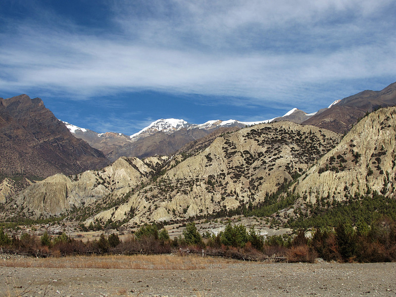 令人印象深刻的灰岩地层