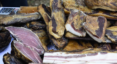 火腿和熏肉