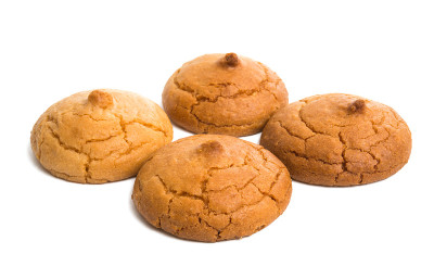 坚果饼干孤立