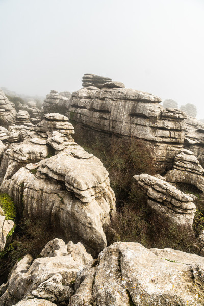 在Antequera市和Villanueva de la市Torcal de Antequera顶部