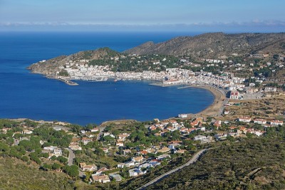 Spain Costa Brava aerial bay El Selva港报道