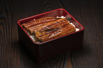 Una-juu。烤鳗鱼饭日本方盒餐具