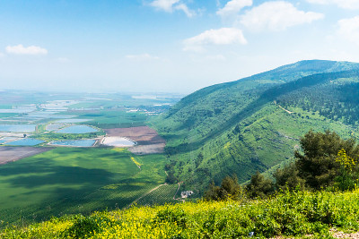 从基利波山(以色列)看拜特希恩山谷全景