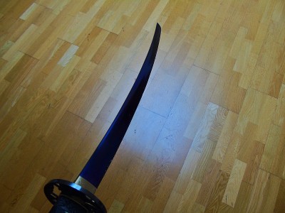 蓝色叶片的日本武士刀